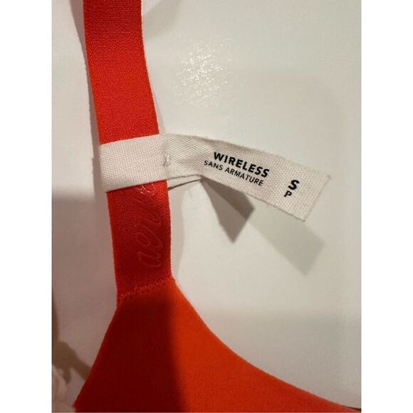 Size S SMOOTHEZ Bra-ish Wireless Bralette Women's Starburst - Picture 4 of 7